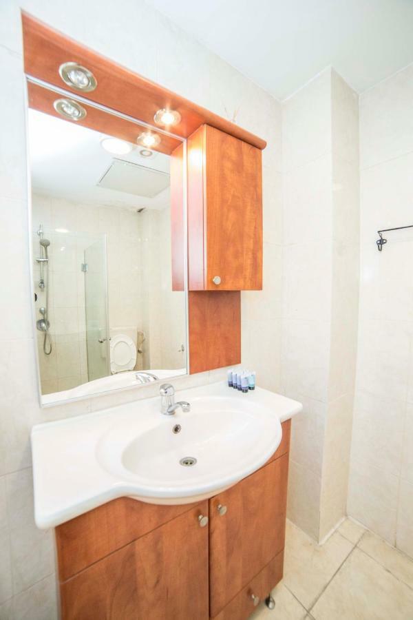 Ourplace Apartments Tel Aviv Buitenkant foto